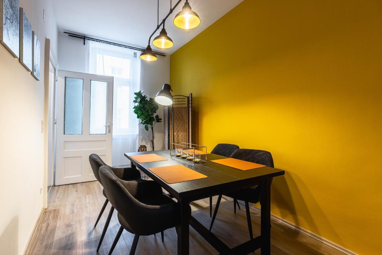 Stylish 1 Bedroom Apartment Near Hannovamarkt Вена Экстерьер фото
