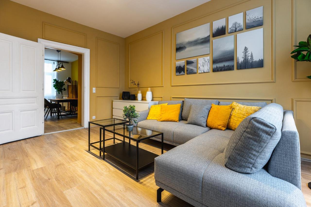 Stylish 1 Bedroom Apartment Near Hannovamarkt Вена Экстерьер фото